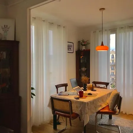 Appartement Cozy Frenchy Nearby La Seine Parijs
